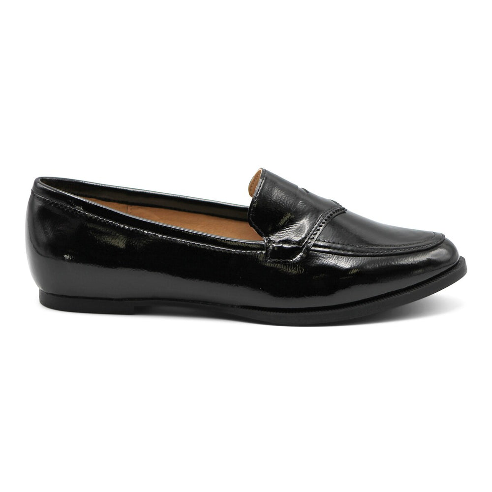 Adrienne Vittadini Denny Crinkle Patent Loafer