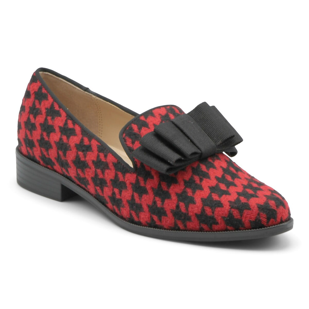 Adrienne Vittadini Hachi Crinkle Patent Loafer