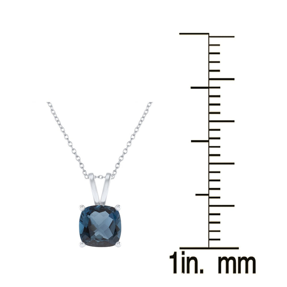 Beautiful Solitaire Pendant Sterling Silver 2.25Ct Natural London Blue Topaz