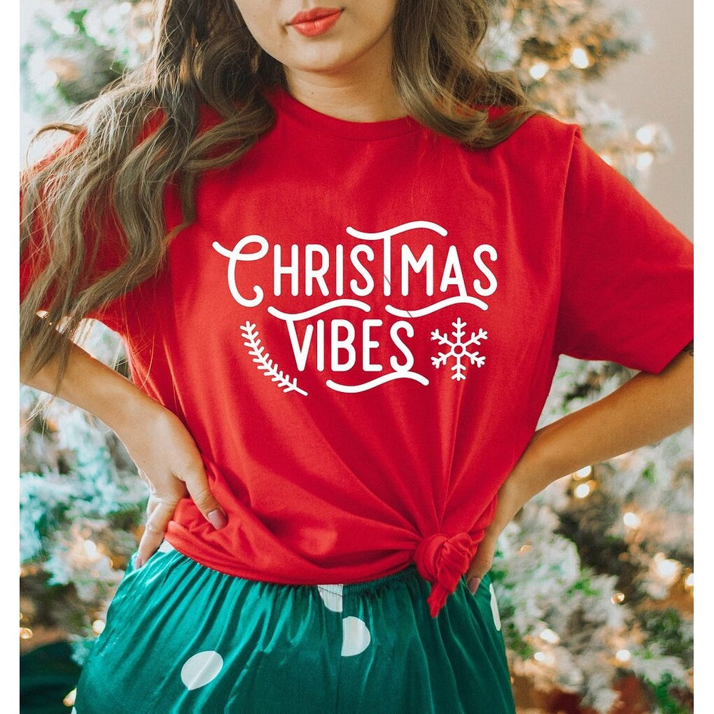 Christmas Vibes Snowflake Short Sleeve Tee