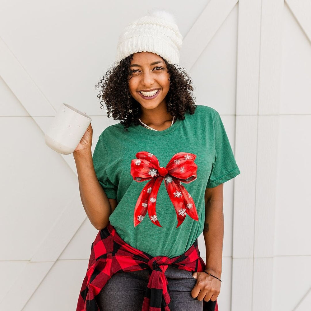 Coquette Christmas Snowflake Bow Short Sleeve Crewnneck Tee