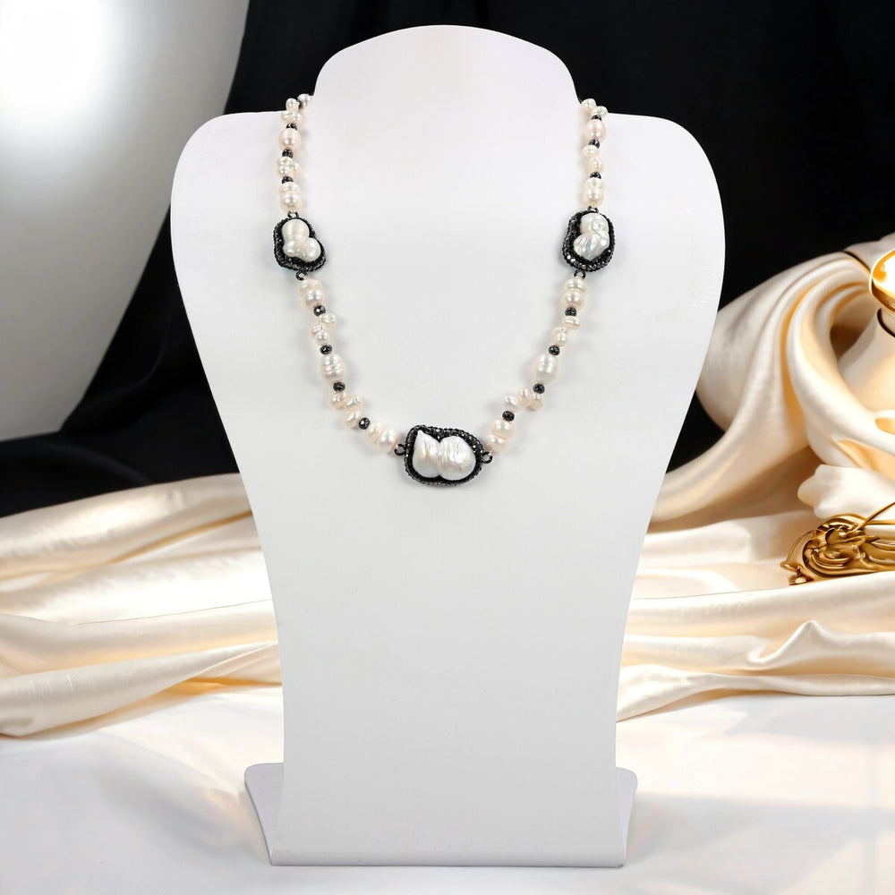 Cultured Pearl and Rhinestones Collar Necklace