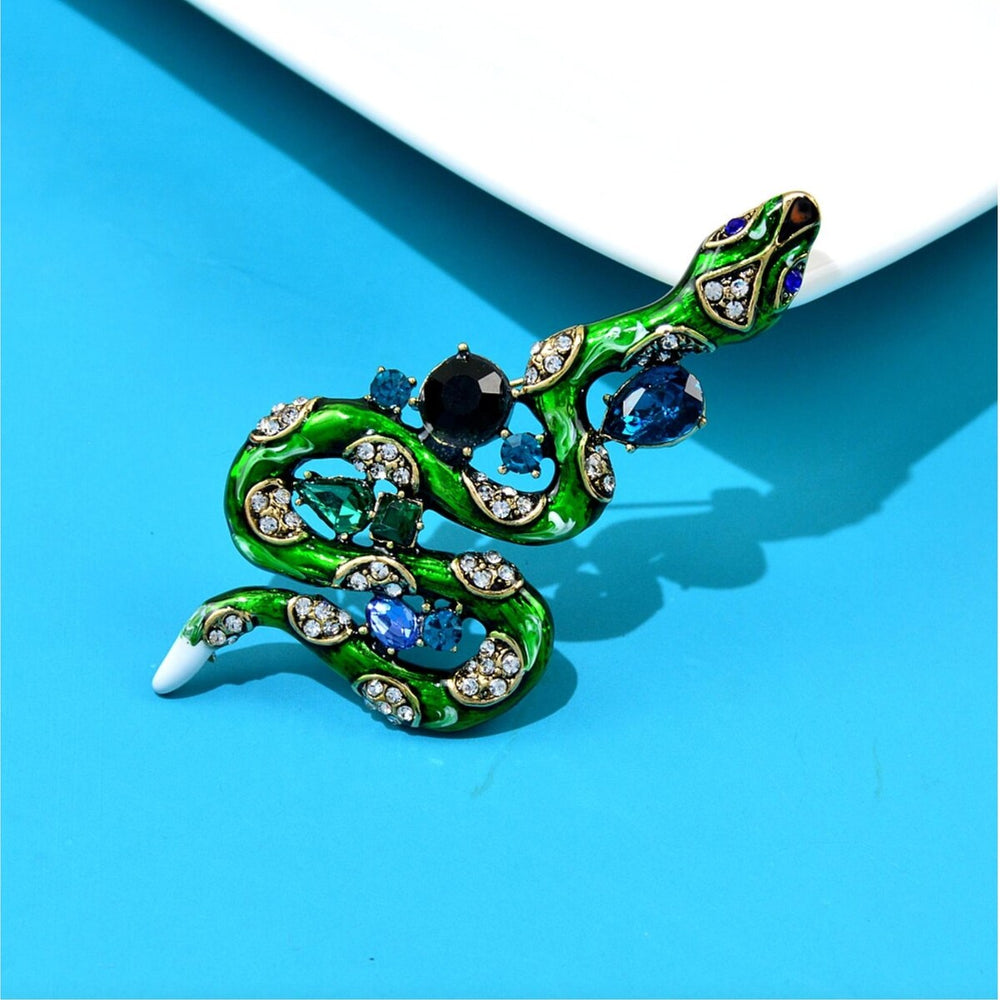 Green Winding Crystal Snake Brooch