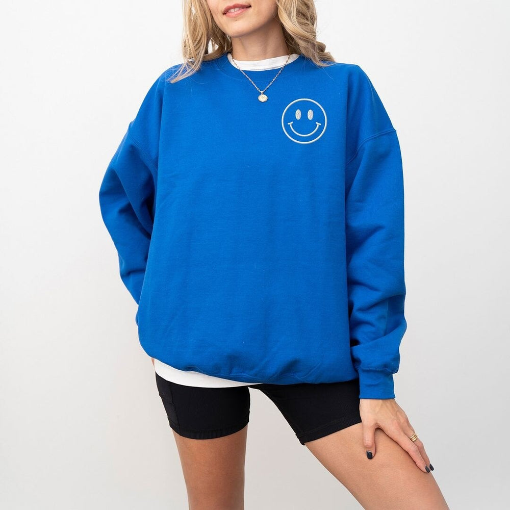 Embroidered Smiley Face Outline Graphic Sweatshirt