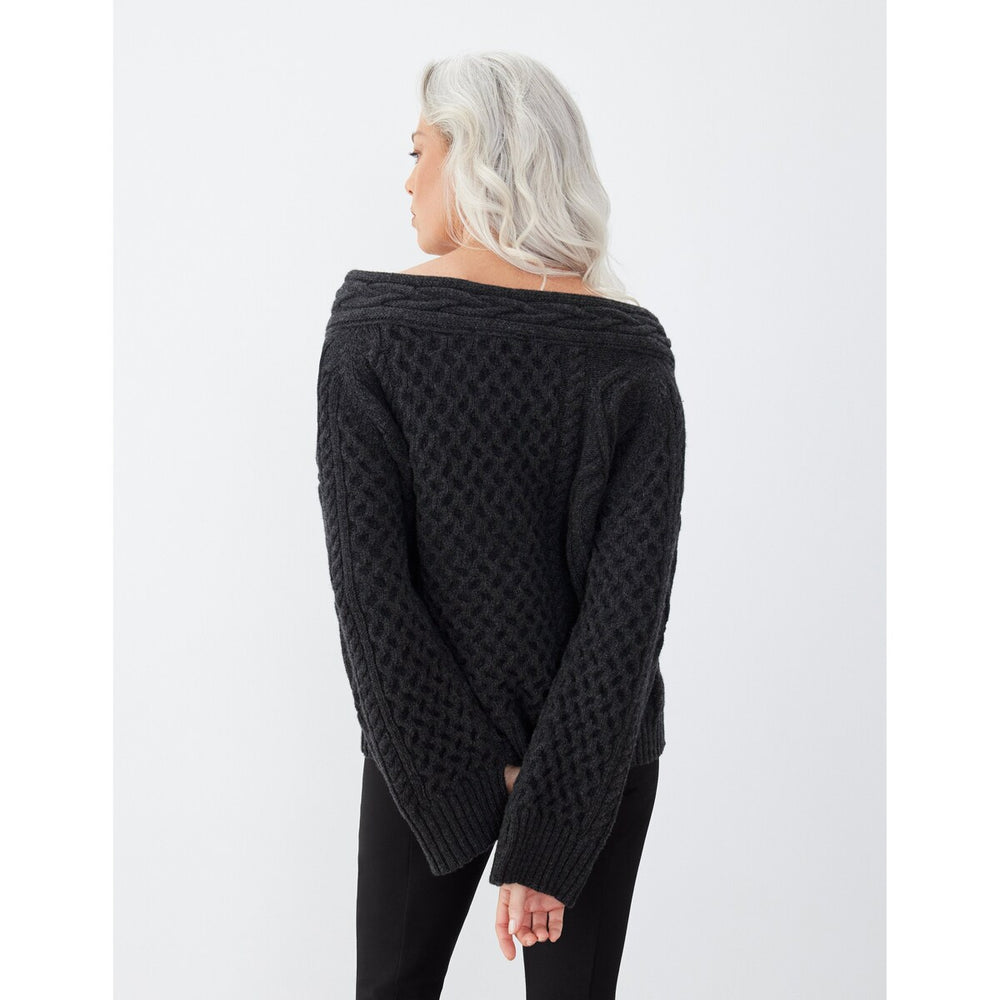 Gstq Off The Shoulder Cable Knit Sweater