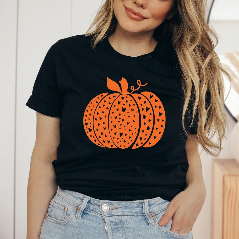 Heart Pumpkin Short Sleeve Tee