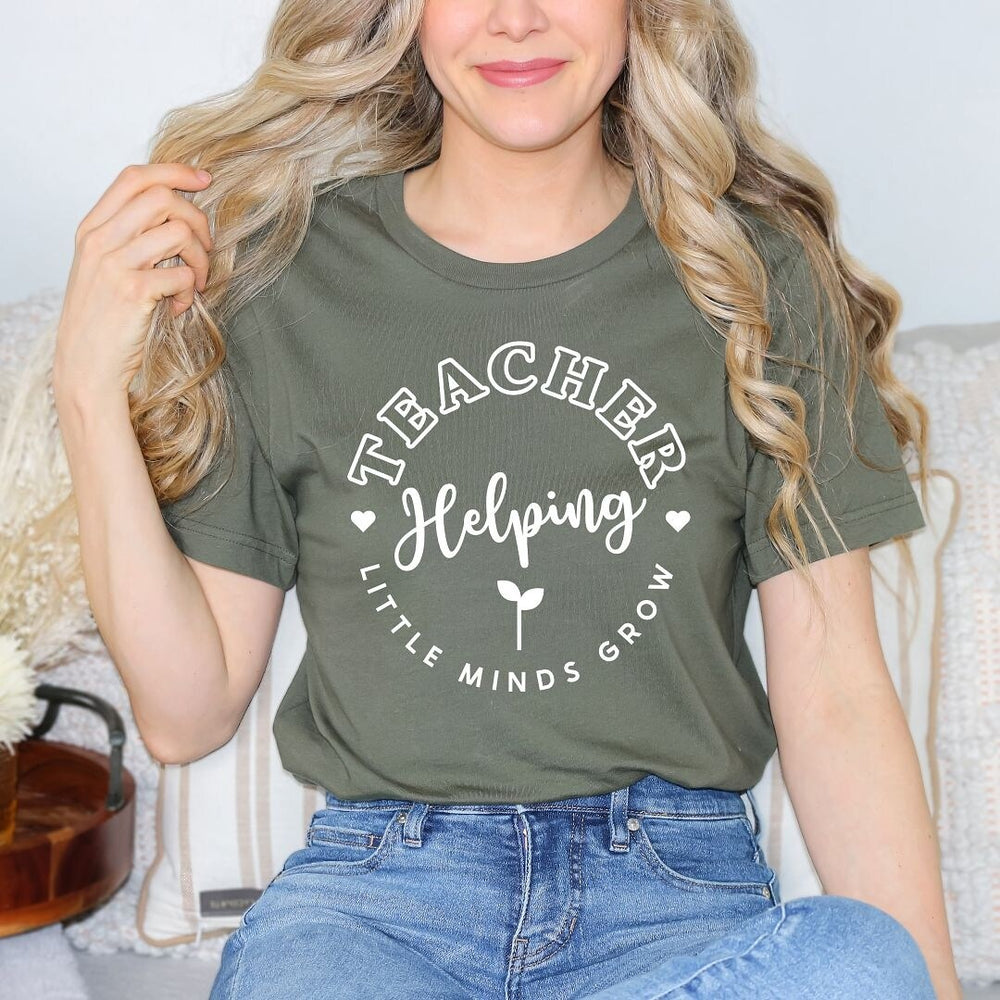 Helping Little Minds Grow Circle Short Sleeve Crewnneck Tee