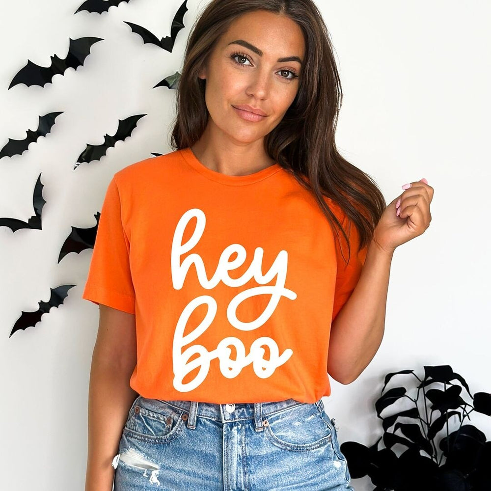 Hey Boo Cursive Short Sleeve Tee