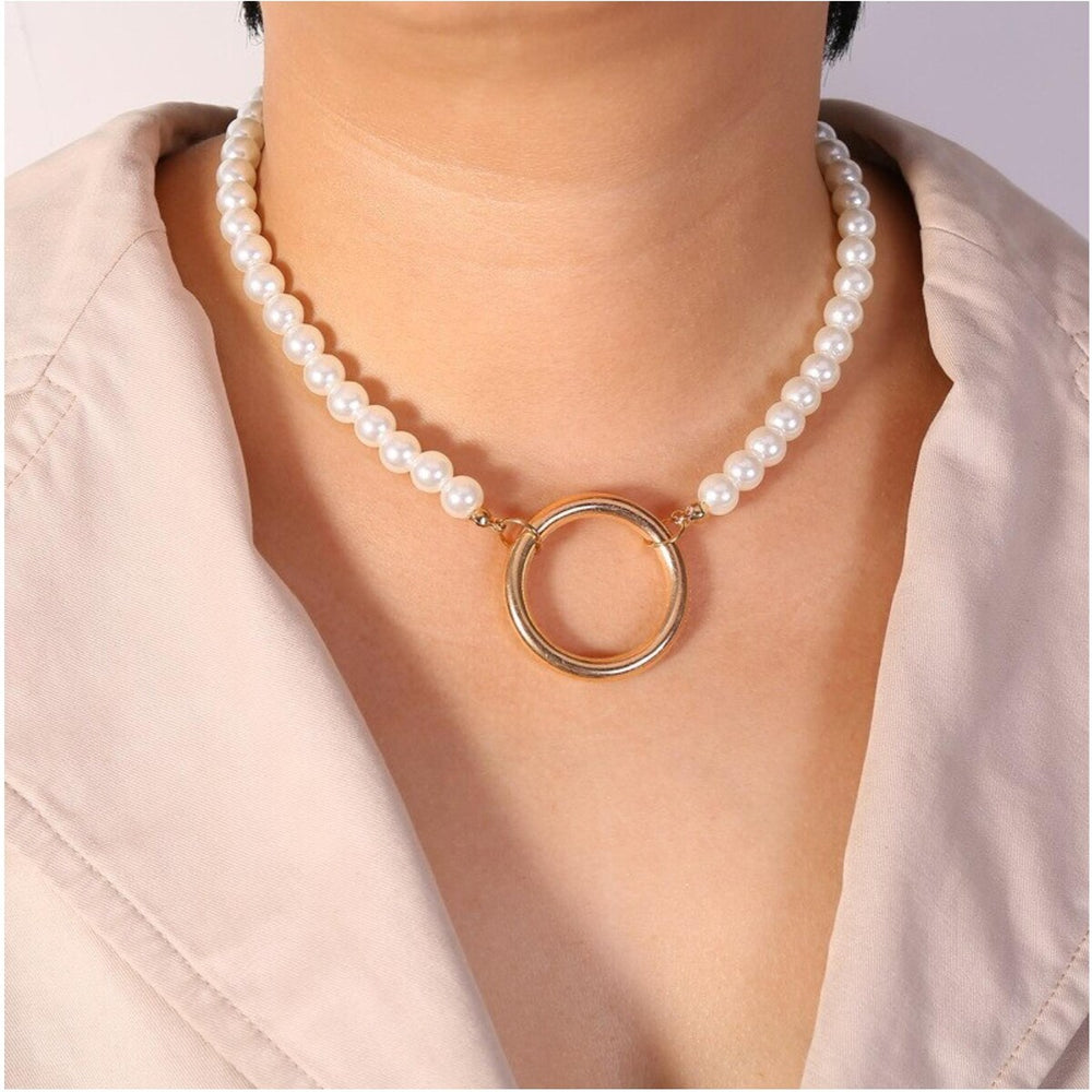 Imitation Pearl Open Circle Necklace - White