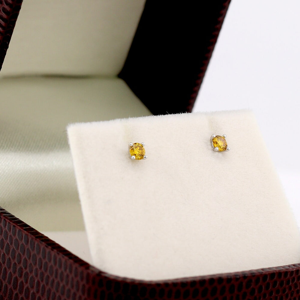 RhythmRocks 14k Gold Lab Grown Round Yellow Diamond Stud Earrings 0.25 ct. tw. 4-Prong Screw-Back (Yell VS)