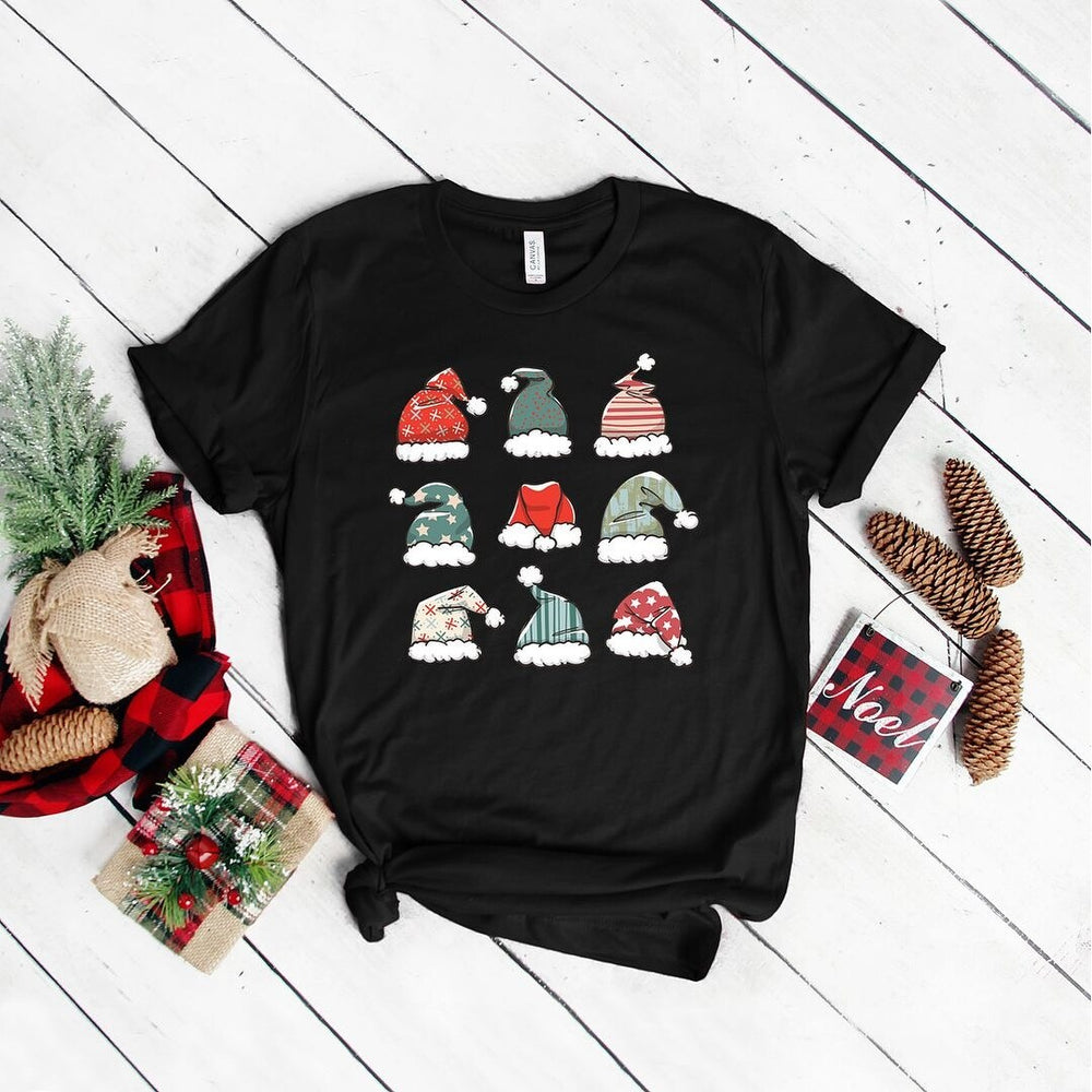 Santa Hat Chart Short Sleeve Crewnneck Tee