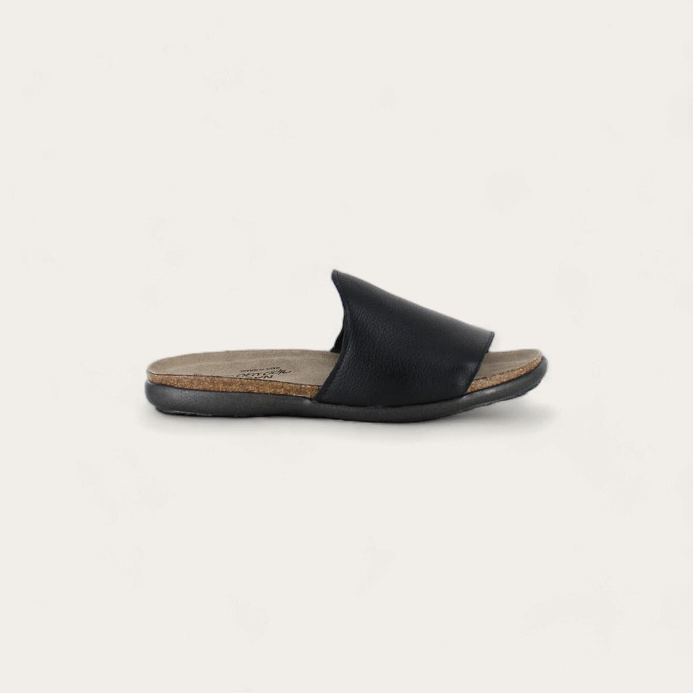 Naot Footwear Skylar