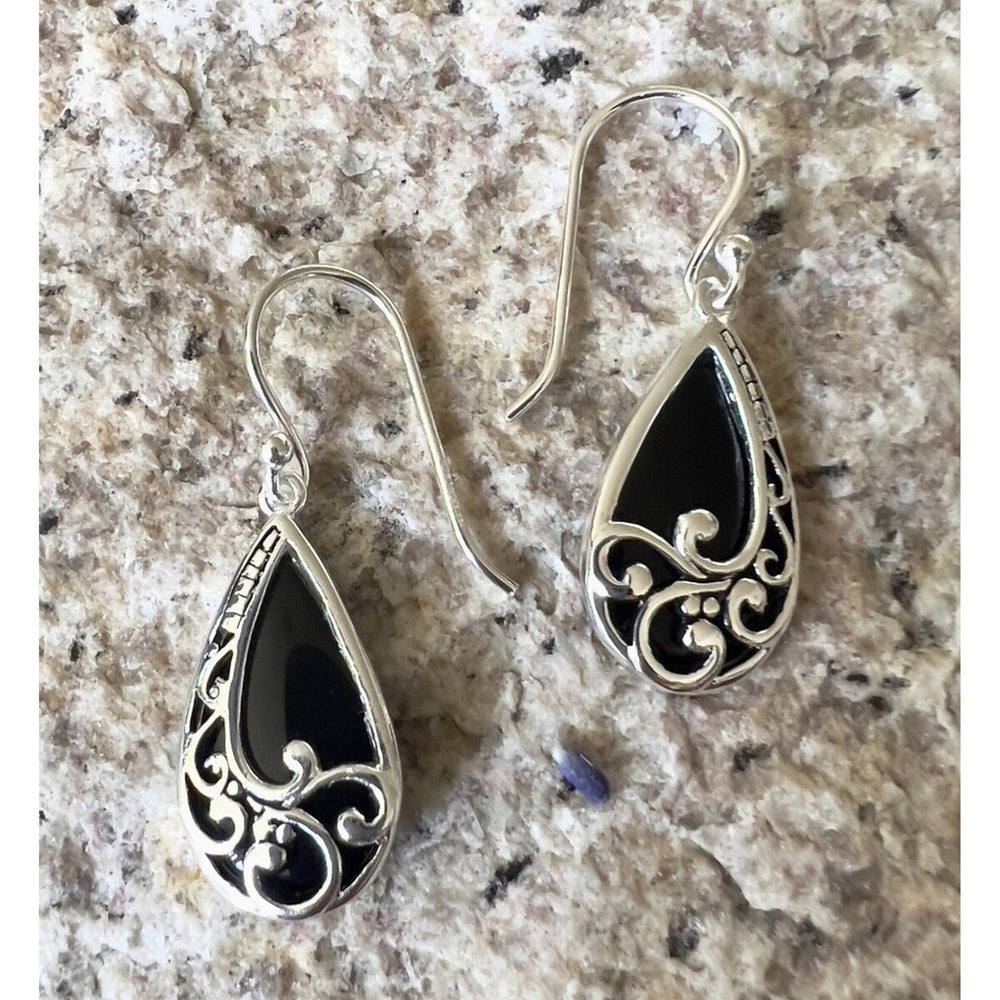 Sterling Silver Earring Teardrop Onyx Base Vines lines Over the Top