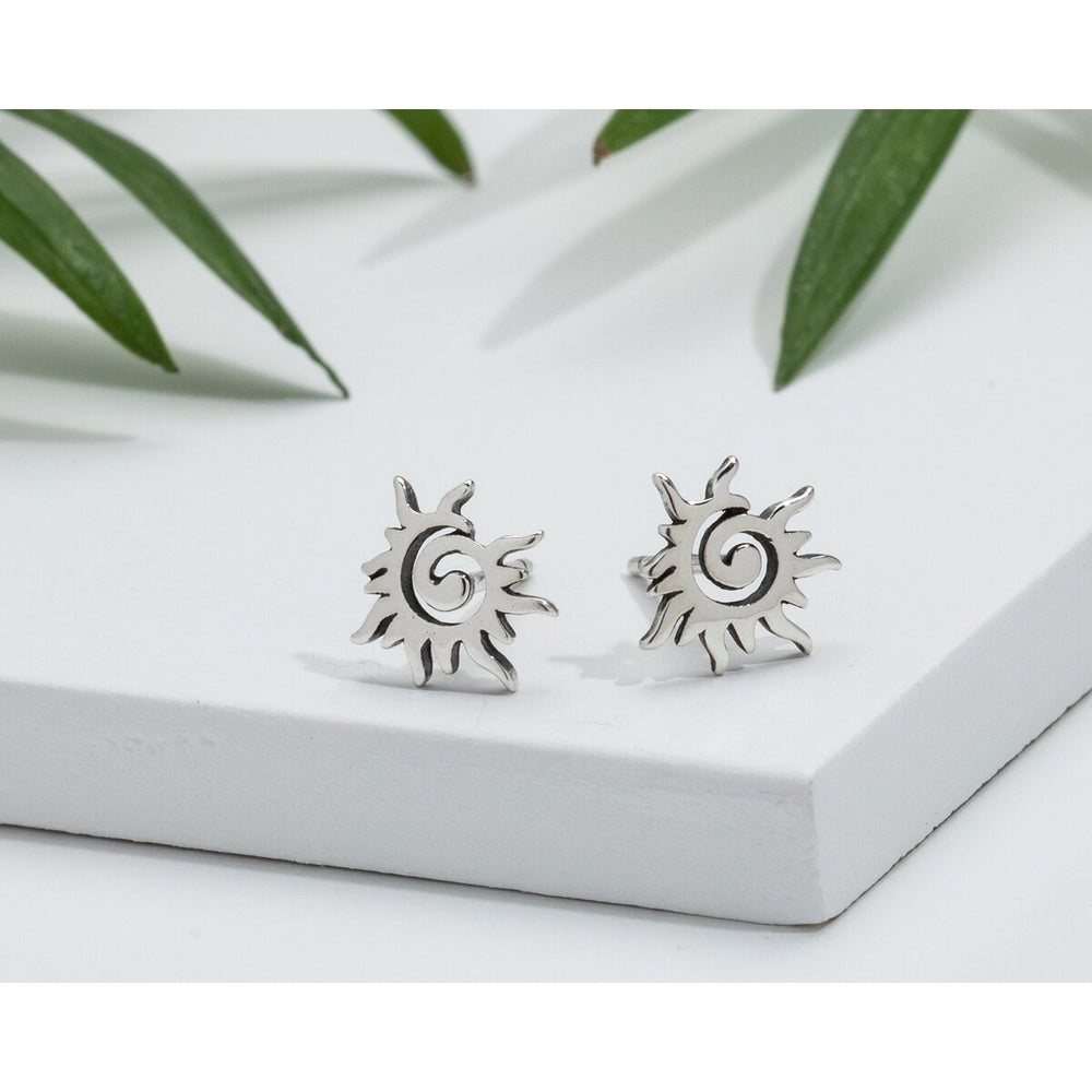 Sterling Silver Swirled Sun Stud Earrings