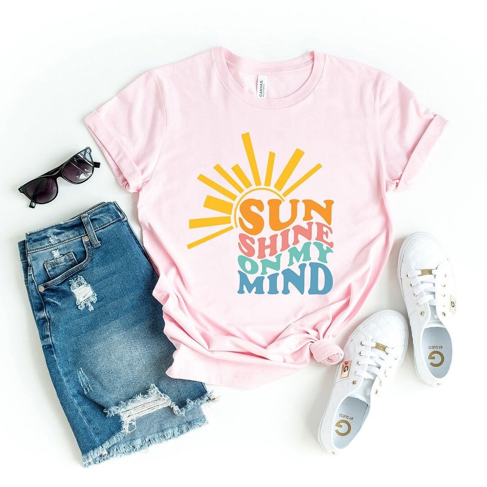 Sunshine On My Mind Wavy Short Sleeve Crewnneck Tee