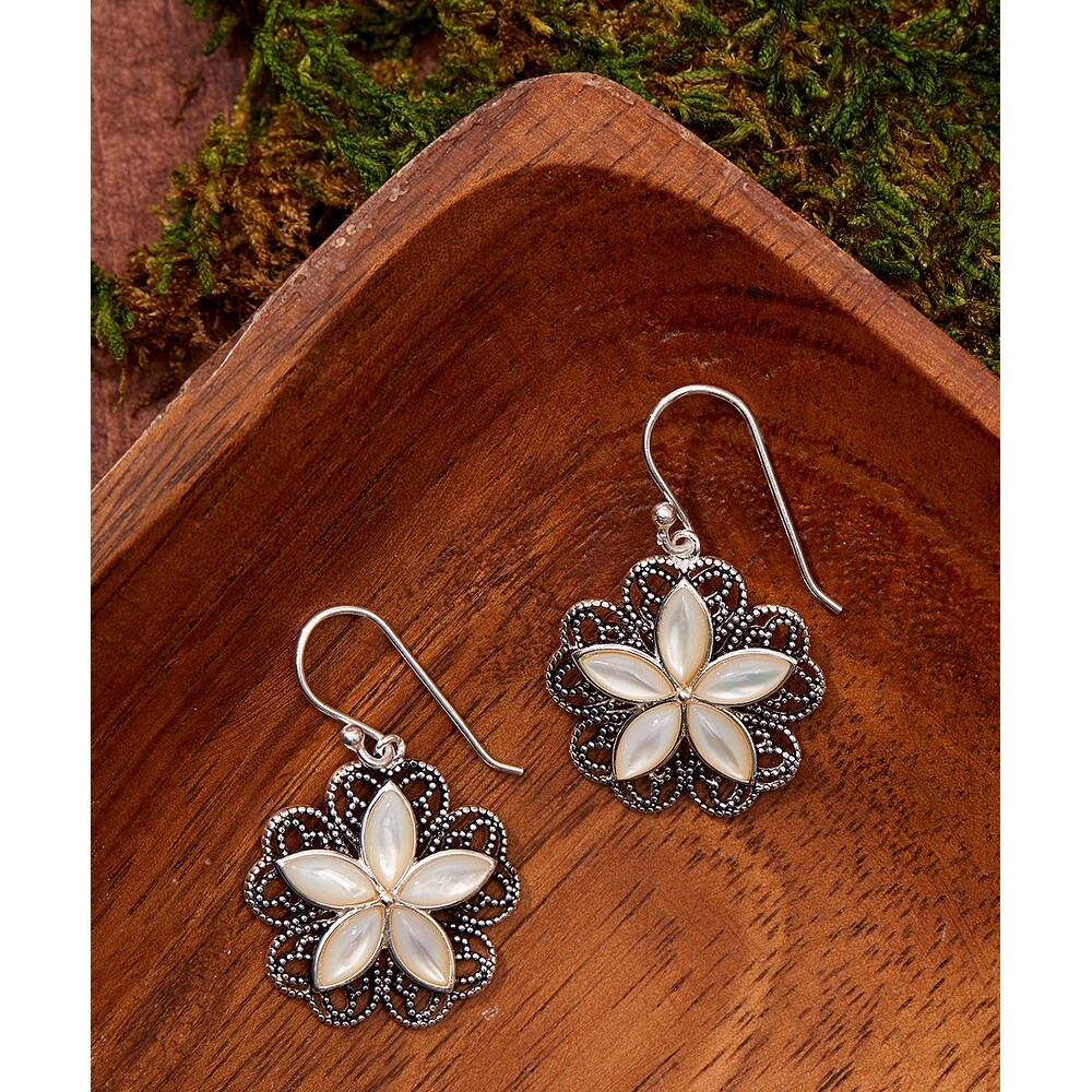 Vera & Co. Stering Silver Five Petal Mother of Pearl Flower Oxidized Earring - White