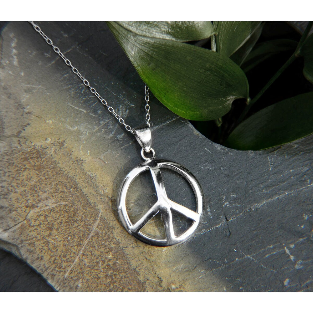 Vera & Co. Sterling Silver Peace Sign Charm Necklace