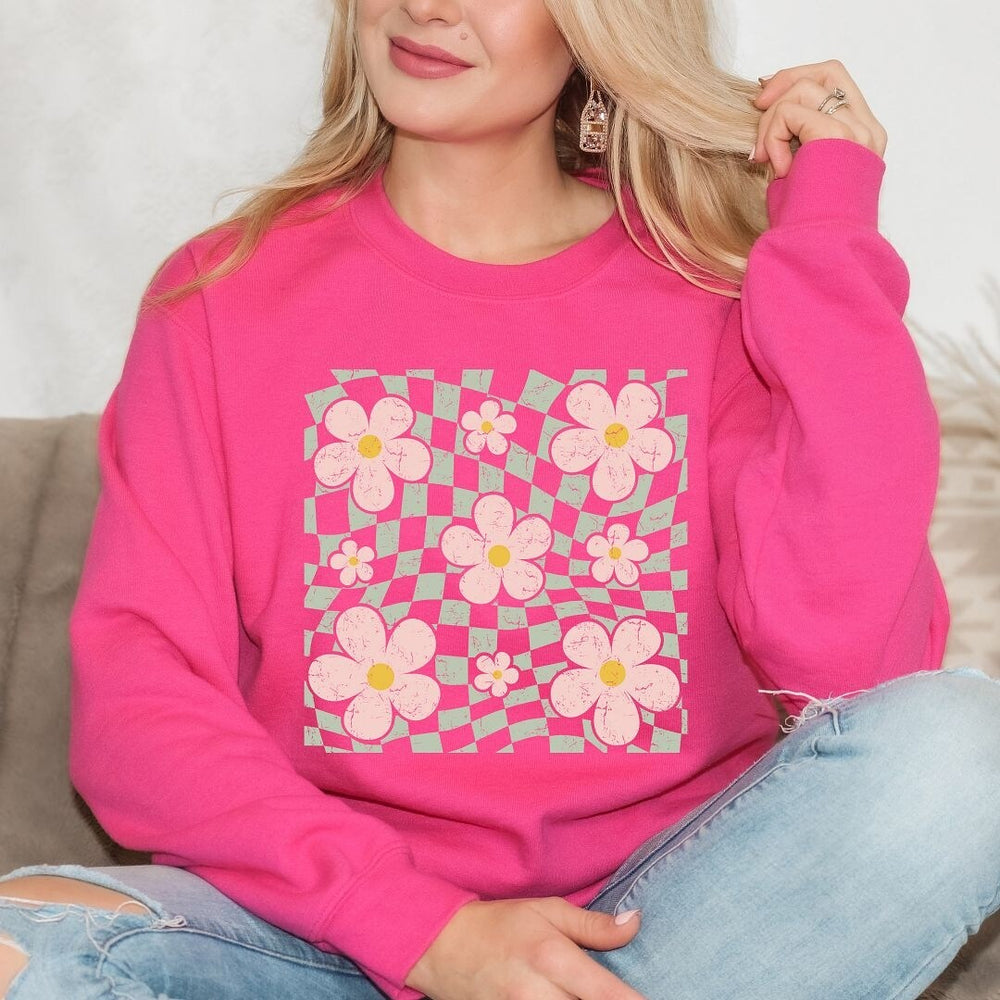 Wavy Checkered Flowers Graphic Sweatshirt