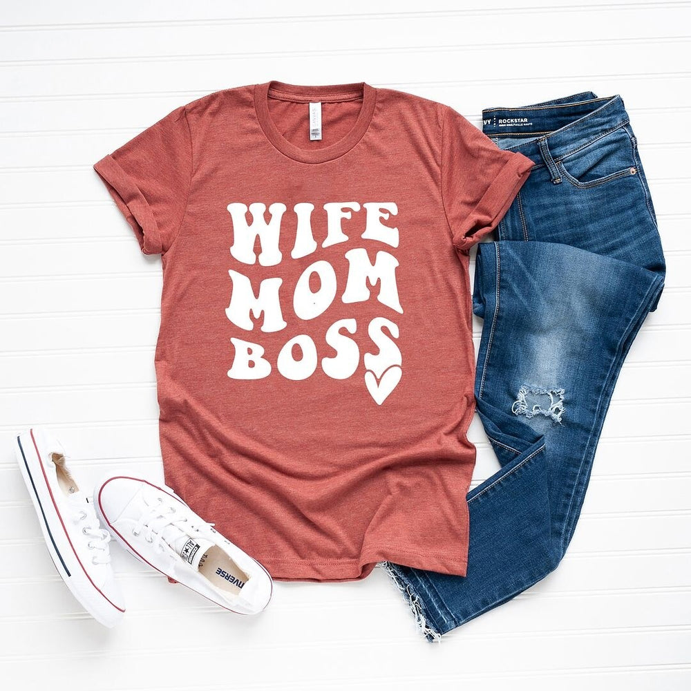 Wife Mom Boss Wavy Heart Short Sleeve Crewnneck Tee